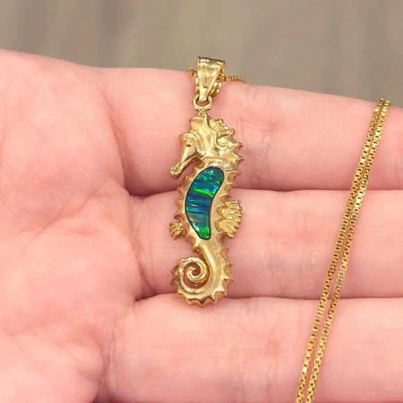 14K Opal Seahorse Pendant, Green Blue Lab Inlay Nautical Aquatic Luxury Piece - Picture 4 of 13